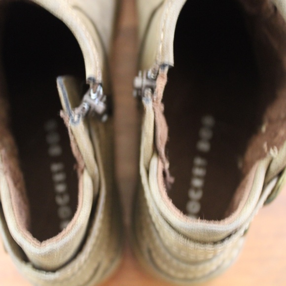 Rocket Dog Slip On Boots - Picture 5 of 8